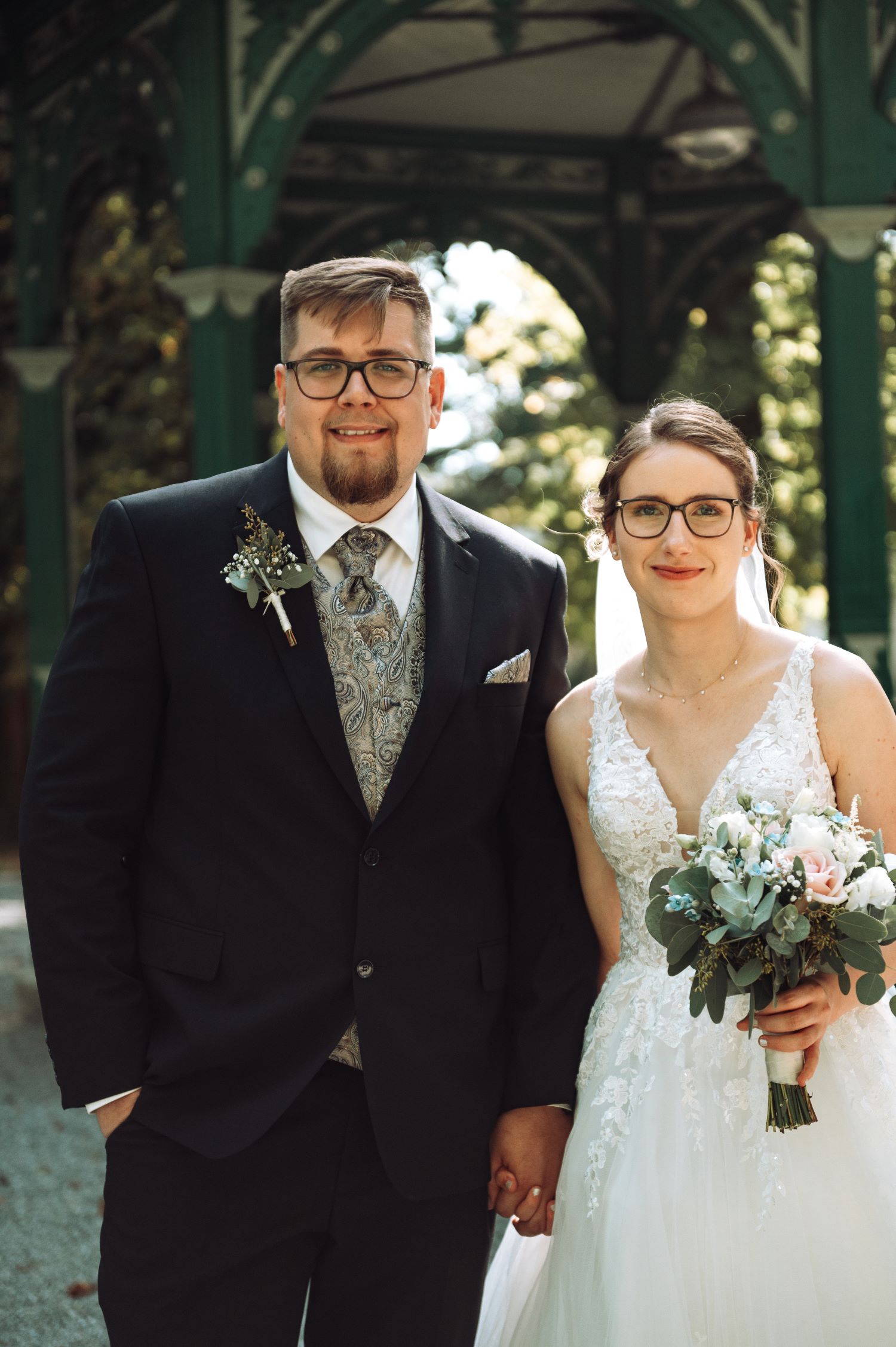 CHELSEA HACKL & SANDRO ZÖCHMEISTER